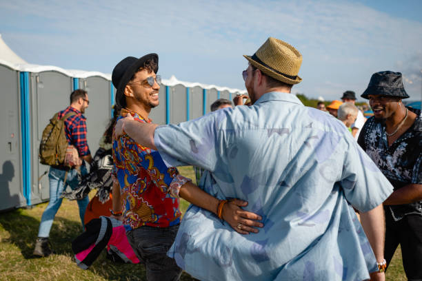 Best Deluxe Portable Toilet Rental in Peculiar, MO